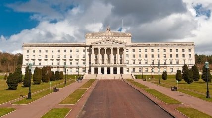 В Ирландии проходят внеочередные парламентские выборы