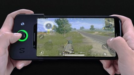 Компания Xiaomi представила новый игровой смартфон