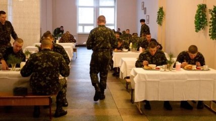 В Украине 25 военных частей начнут питаться по стандартам НАТО