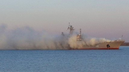 Моряки изувечили "Константина Ольшанского" перед штурмом