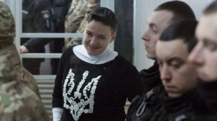 Суд запретил принуждать Савченко сдать образцы слюны