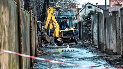 Комунальники ліквідують наслідки російської атаки