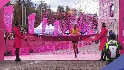 Юбилейный киевский марафон выиграл Бабарика