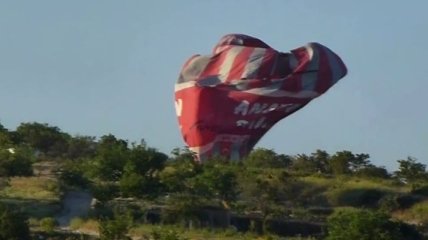 В Турции упал воздушный шар