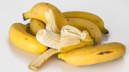 Медики рассказали, как выбрать самые полезные бананы