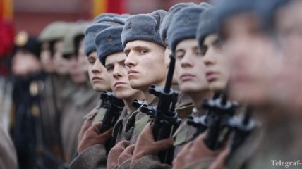 В российскую армию планируют призвать около 2,5 тысяч крымчан