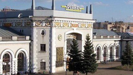 Солдат угрожал взорвать вокзал в Ровно