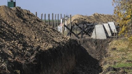 Зубко: Фортификационные сооружения на Востоке Украины готовы на 100%