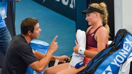 Украинская топ-теннисистка уволила тренера после комментария в twitter