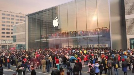 Apple показала видео об открытии нового Apple Store в Китае