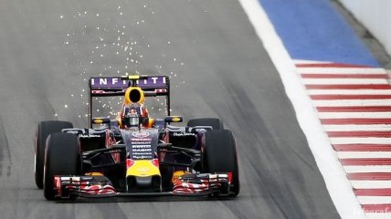 Red Bull Racing вынуждают покинуть "Формулу-1"