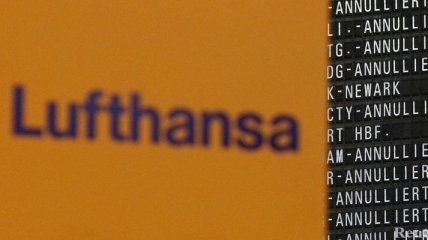Из-за забастовок авиакомпания "Lufthansa" отменила 700 рейсов