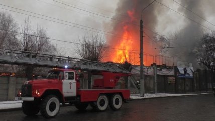 В Черновцах горело производственное здание бывшего пивзавода