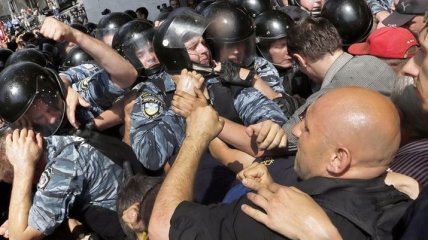 Милиция ищет организаторов конфликтов возле Украинского дома 