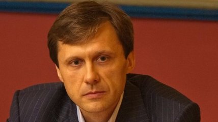 Шевченко: Суд аннулировал 19 лицензий компании "семьи" Януковича