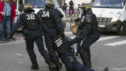 Протесты в Париже: полиция задержала 26 человек 