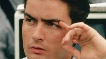 У Чарли Шина забрали детей