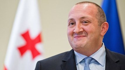 Президент Грузии попросил у НАТО помощи для безопасности страны