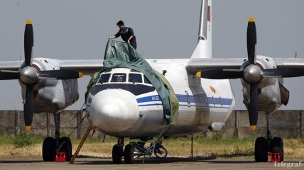Украинский Ан-26 совершил экстренную посадку в Египте