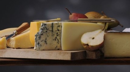 Когда лучше всего есть сыр? 