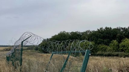 Миллиарды на ветер: почему "Стена Яценюка" не сдержала российское наступление