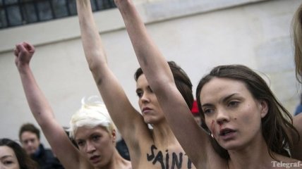Сторонники традиционных браков избили активисток FEMEN