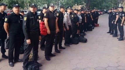 В Одесской области полиция провела масштабную спецоперацию