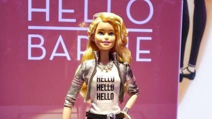 Знаменитая кукла Barbie получит искусственный интеллект. Фото