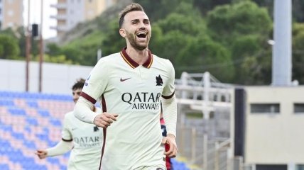 Убил паучка: Рома забила шикарный гол в чемпионате Италии (видео)