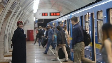 В Киеве в метро установят табло обратного отсчета 