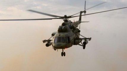 В Таджикистана вертолет с альпинистами врезался в гору