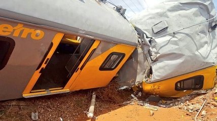 Вблизи от Йоханнесбурга столкнулись поезда: есть жертвы
