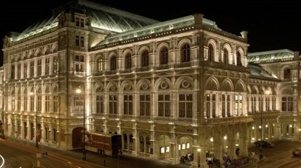 Венская опера отменила спектакли до конца марта из-за коронавируса
