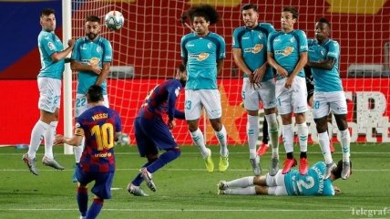 Шикарный штрафной от Месси - в обзоре матча Барселона - Осасуна (Видео)