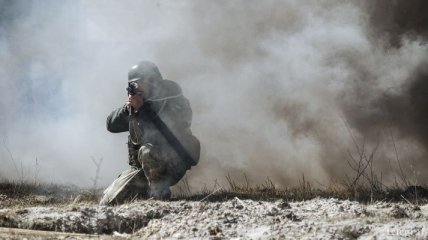 Военные уничтожили технику боевиков в районе Крымского