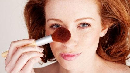 Секреты макияжа: как визуально уменьшить нос