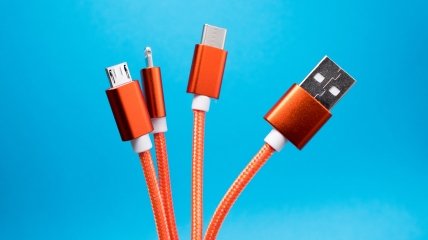 Современные кабели для зарядки частенько любят выходить из строя раньше срока