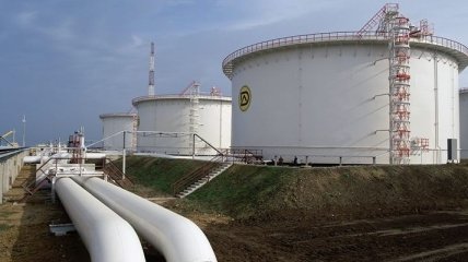 "Укртранснафта" добилась части компенсации за грязную российскую нефть