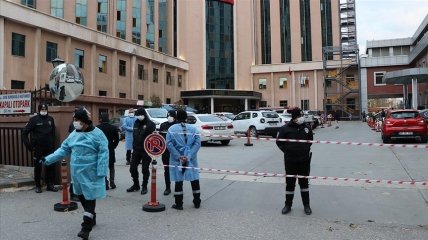 В отделении с больными коронавирусом взорвался кислородный баллон, много погибших: детали и фото трагедии в Турции