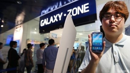 Samsung продал 20 млн смартфонов "Galaxy S3" за 100 дней