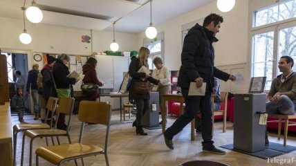 В Швейцарии - референдум, решается вопрос мигрантов