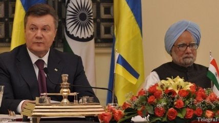 Янукович хочет участвовать в индийском лунном проекте