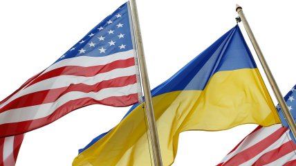 На кону стоїть 61 млрд доларів для України