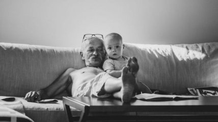 Дедушка всегда рядом: милый фотопроект польского фотографа  (Фото)
