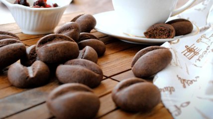 Шикарне печиво у вигляді кавових зерен