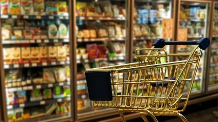Покупки в супермаркеті вражають не лише вибором, а й вартістю товарів