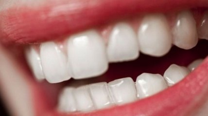 Пломбы из биоактивного стекла продлят жизнь зубам 