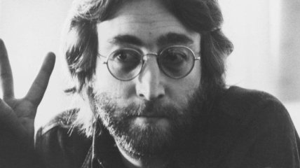 Письмо легендарного Джона Леннона продали