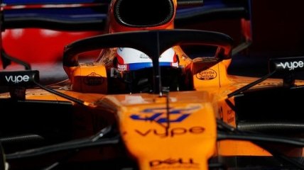 Топовый гонщик Формулы-1 две недели проведет на карантине