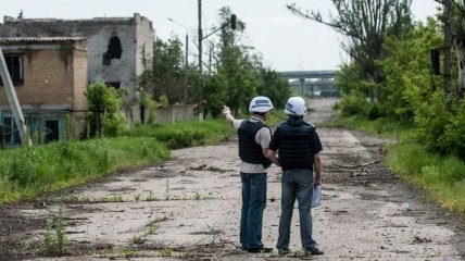 ВСУ обустраивают пост и укрытие для ОБСЕ около села Петровское